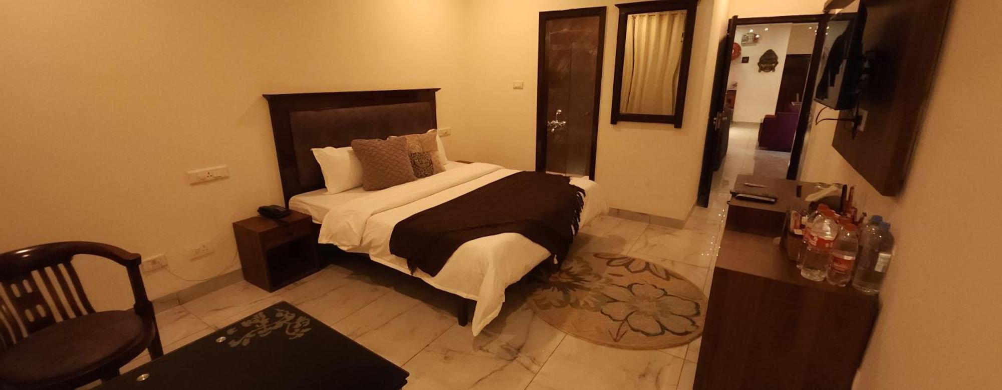 Hotel Multitech Premium Chandīgarh 외부 사진
